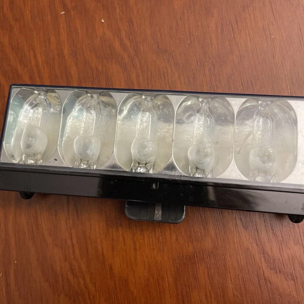 Vintage Sylvania Flashbulbs Flashcubes Blue Dot Bulbs Assorted Mixed Cubes Bar